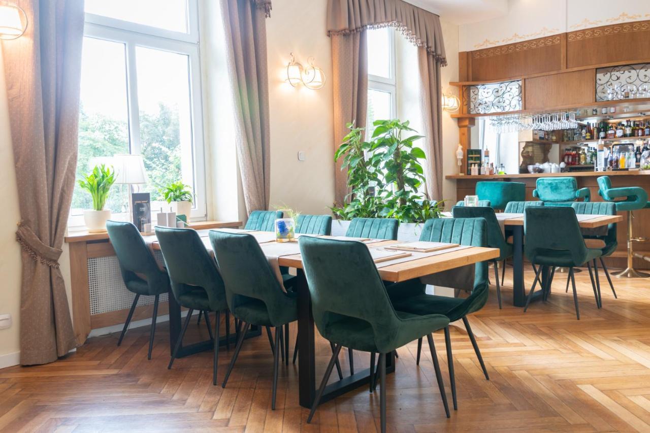 Sztuka Smaku - Restauracja I Hotelik Świdnica Extérieur photo